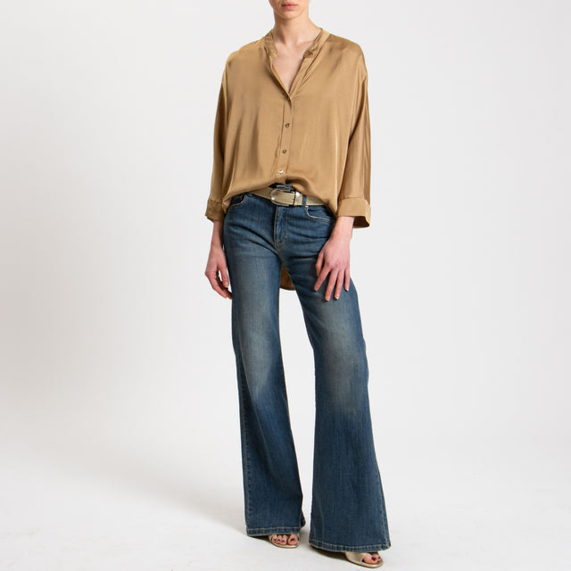 Motel-Camicia satin bottoni dorati - biscotto