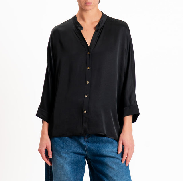 Motel-Camicia in satin collo coreana - nero