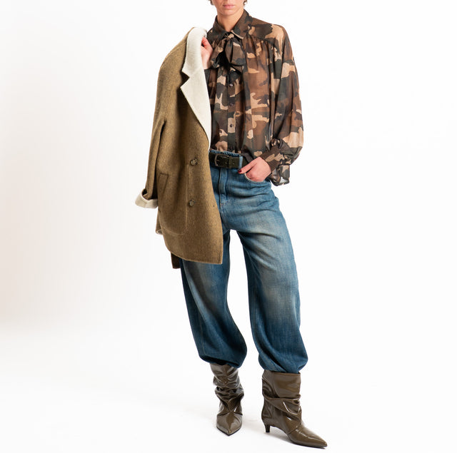 Motel-Camicia fantasia con fiocco - camouflage militare/moro
