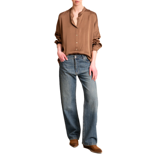 Motel-Camicia satin collo coreana - mandorla