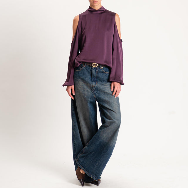 Motel-Blusa satin cut out - burgundy