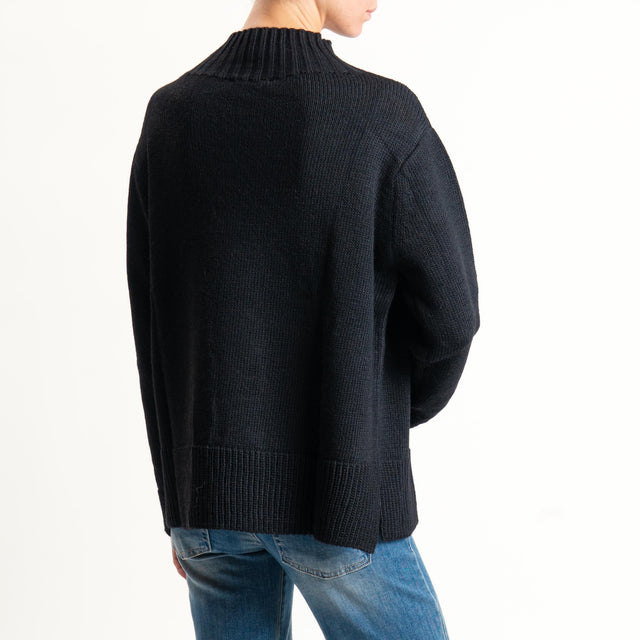 Motel-Maglia collo montato misto alpaca con spilla - nero