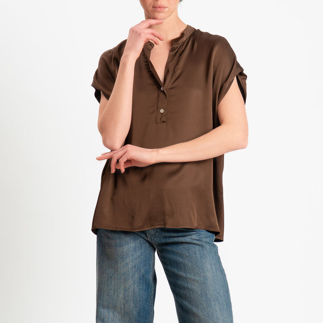 Motel-Blusa chester smanicata in satin - caffe'