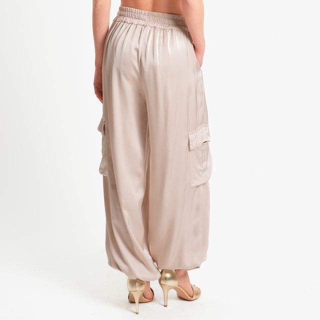 Motel-Pantalone cargo in satin elastico in vita - avena