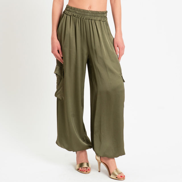 Motel-Pantalone cargo in satin elastico in vita - militare