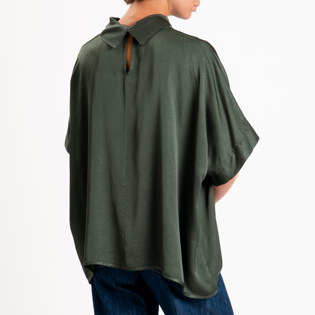 Motel-Blusa in satin oversize - militare