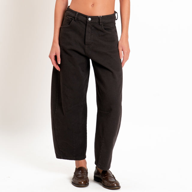 Motel-Pantalone cinque tasche barrel fit drill elasticizzato - moro