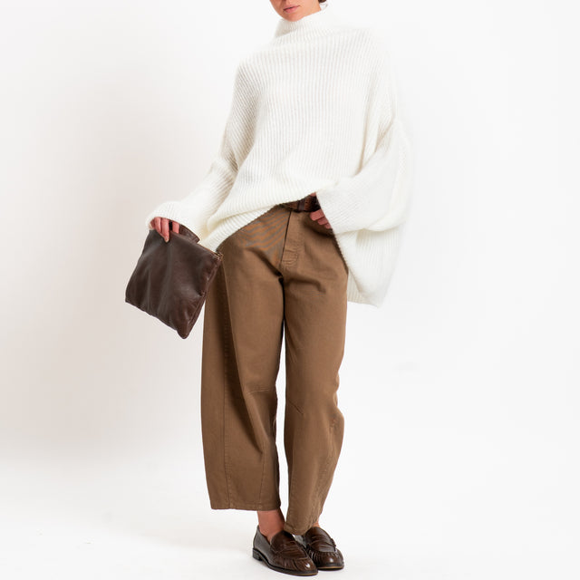 Motel-Pantalone cinque tasche barrel fit drill elasticizzato - sigaro