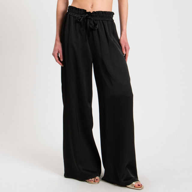 Motel-Pantalone in satin con coulisse - nero