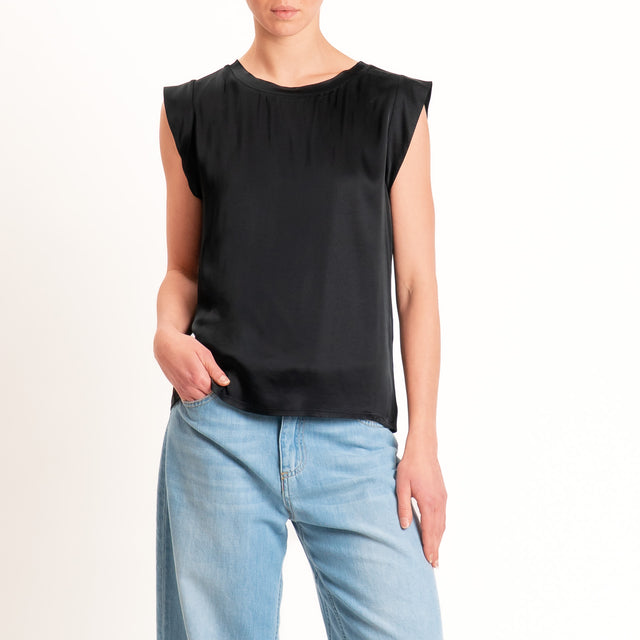 Motel-Blusa smanicata in satin viscosa elasticizzata - nero