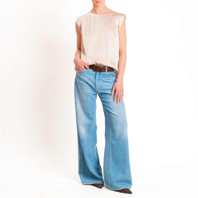 Motel-Blusa smanicata in satin viscosa elasticizzata - rose