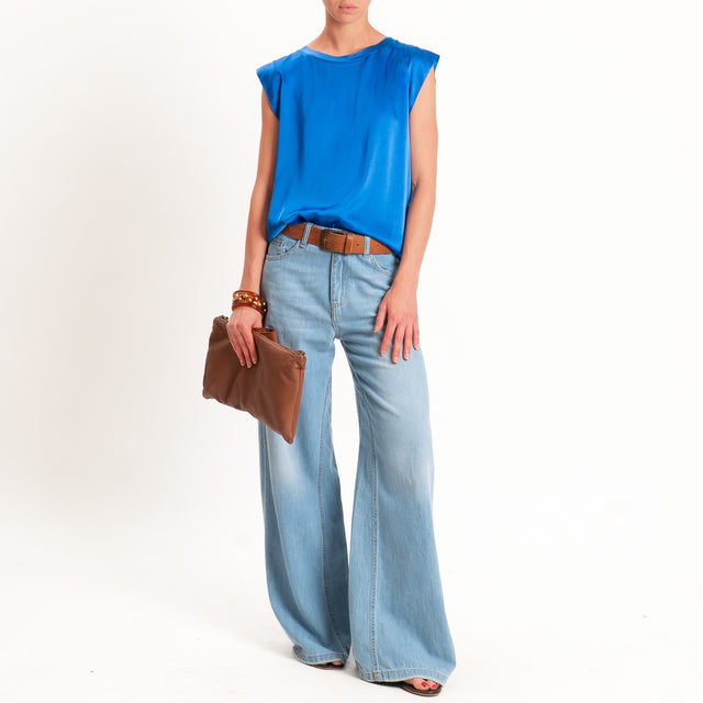 Motel-Blusa smanicata in satin viscosa elasticizzata - royal