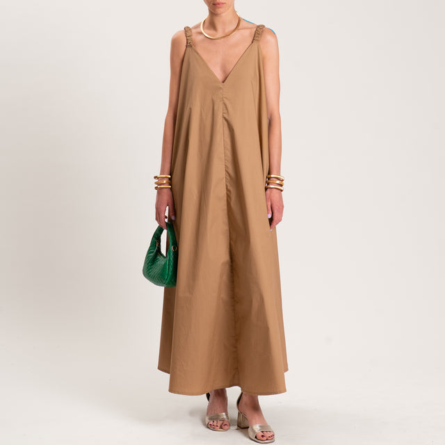 Motel-Abito parachute bretelle elastico con tasche - cognac