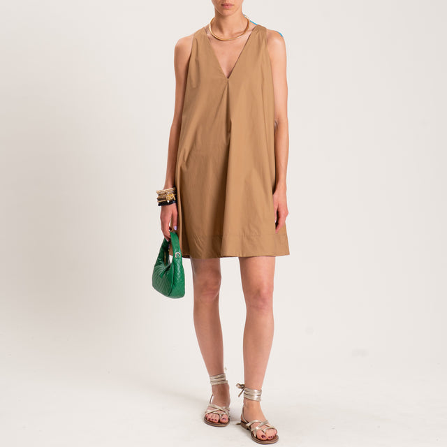 Motel-Abito parachute ad A scollo v con tasche - cognac