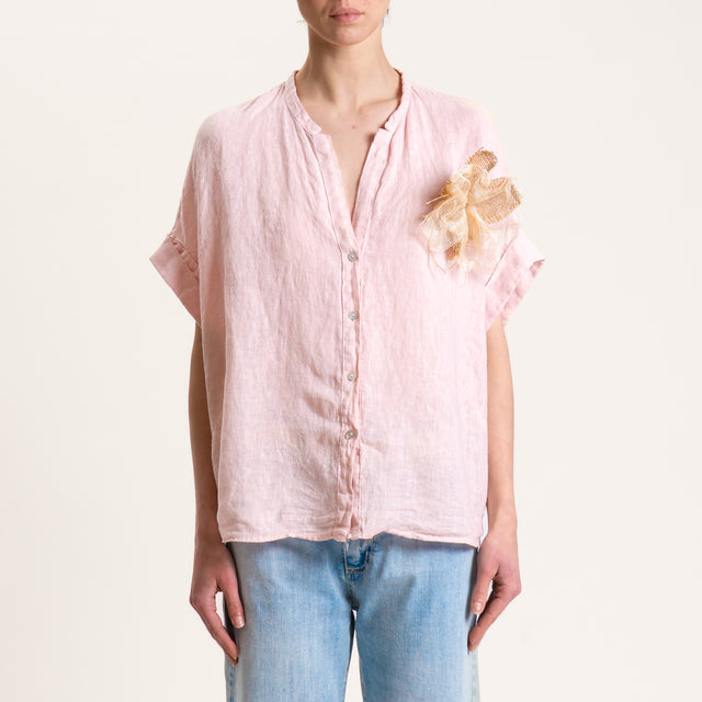 Motel-Camicia in lino mezza manica con spilla - cipria