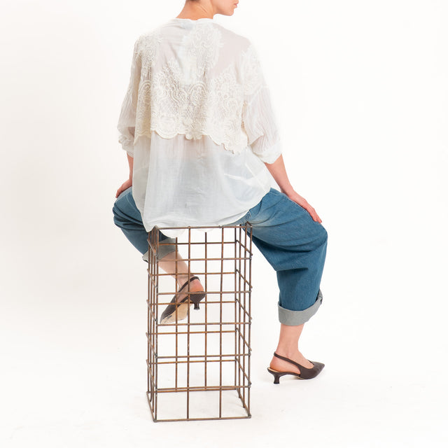 Motel-Camicia mussola misto seta con ricami - latte