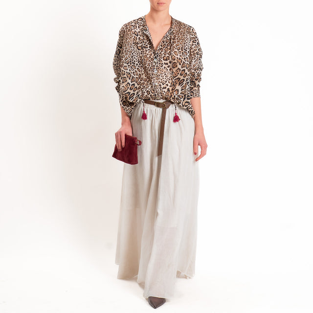 Motel-Camicia mussola animalier con nappine - beige/nero