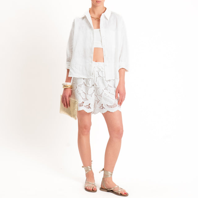 Motel-Shorts traforato con ricami - bianco