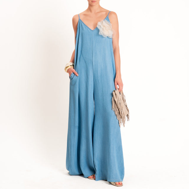 Motel-Tuta chambray con spilla a fiore - denim chiaro