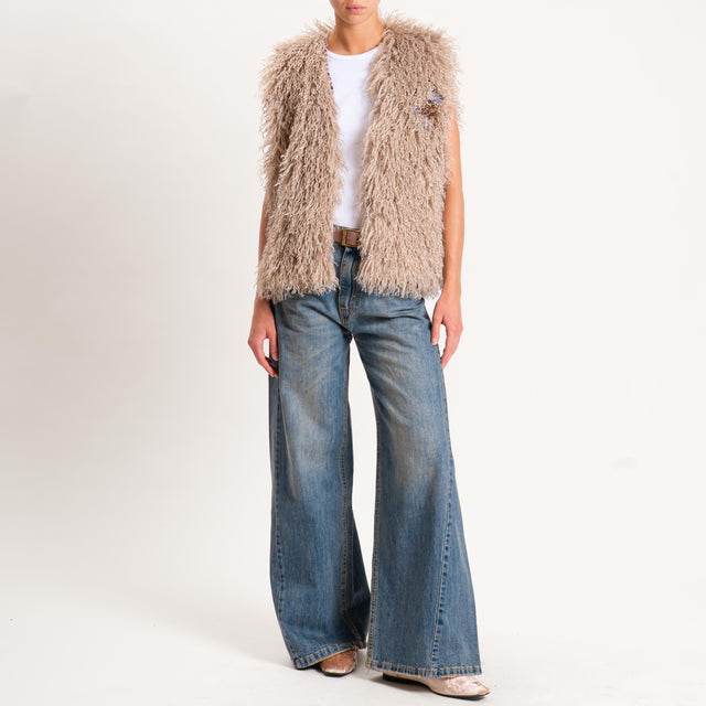 Motel-Gilet ecomongolia con spilla - beige