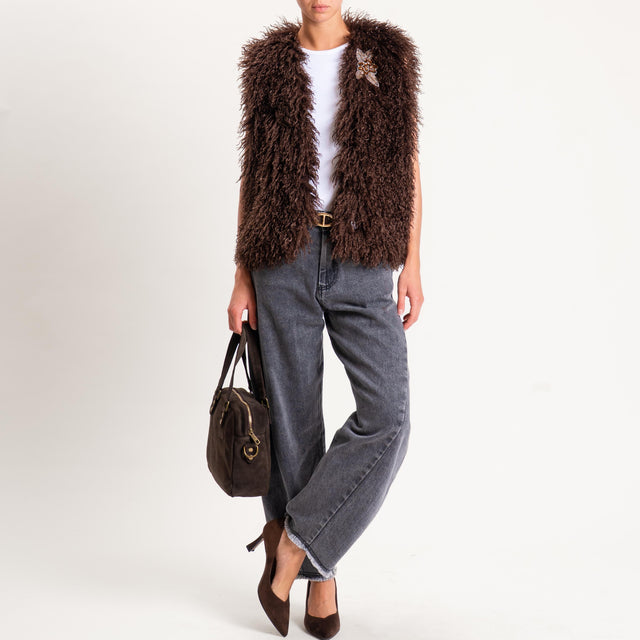 Motel-Gilet ecomongolia con spilla - moro
