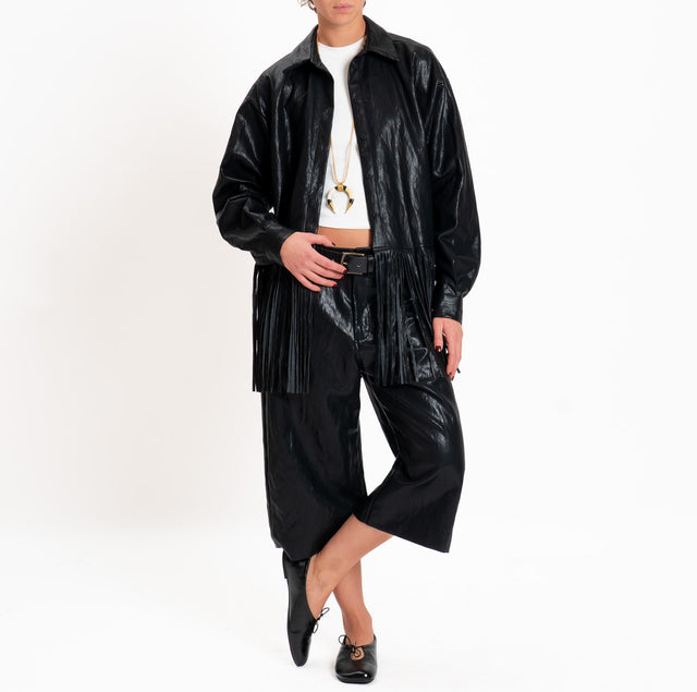 Motel-Giacca camicia similpelle con frange - nero
