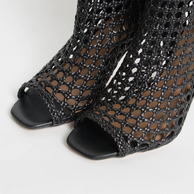 Ovyè-Tronchetto in pelle intrecciato - nero