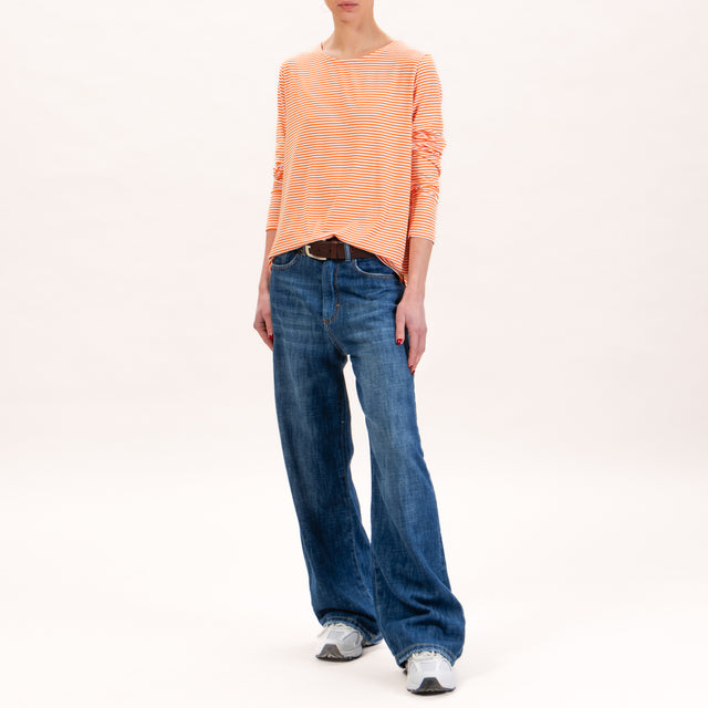 Zeroassoluto-T-shirt a righe in jersey - latte/arancio