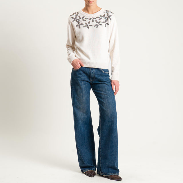 Philia Loft-Maglia girocollo con applicazioni - panna