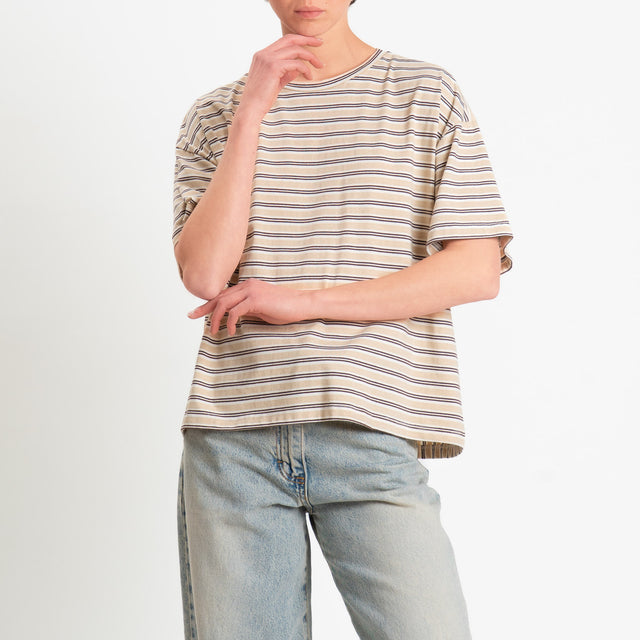 Philia Loft-T-shirt a righe con crochet dietro - sand/burro/choco