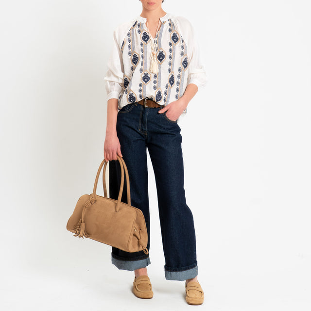 Philia Loft-Blusa ricamata con nappine - bianco/blu