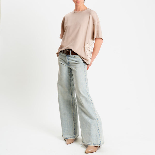 Philia Loft-T-shirt over con inserti crochet - sabbia