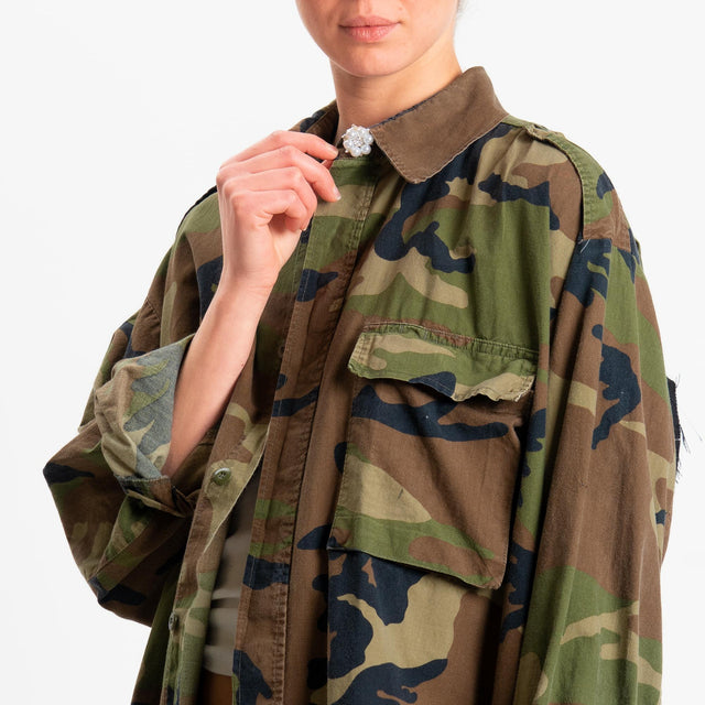 Philia Loft-Giacca camicia vintage con patch - militare/moro/beige