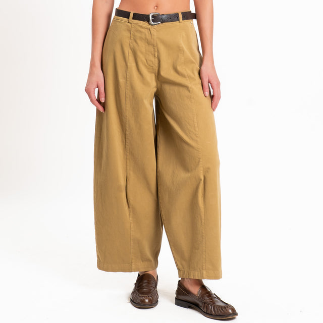 Philia loft-Pantalone barrel con cintura - cammello