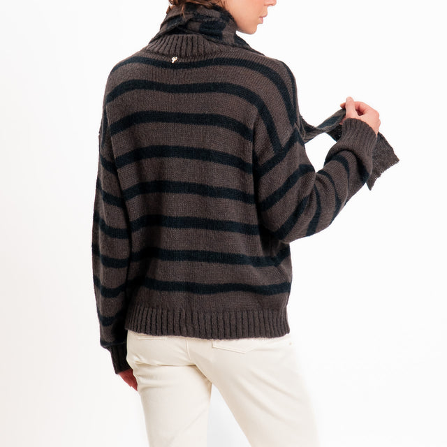 Philia loft-Cardigan mohair a righe con sciarpa - cioccolato/nero
