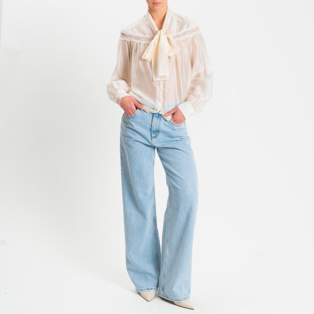 Philia Loft- Camicia georgette con pizzo - burro