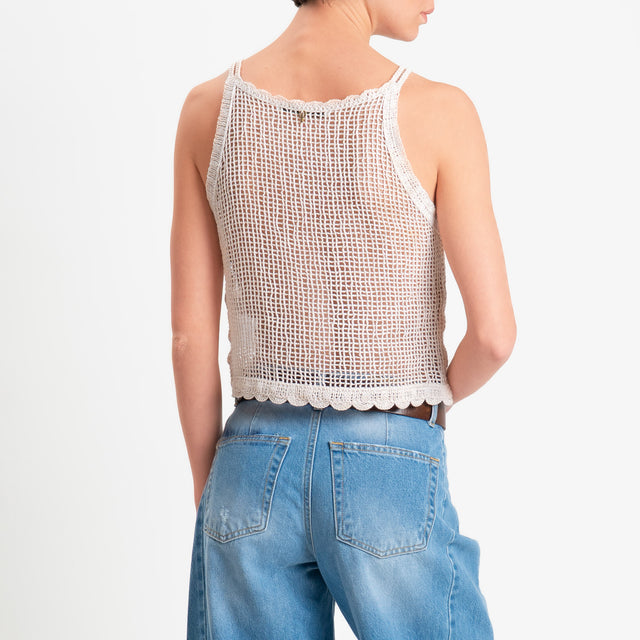 Philia Loft-Top crochet con borchie - burro