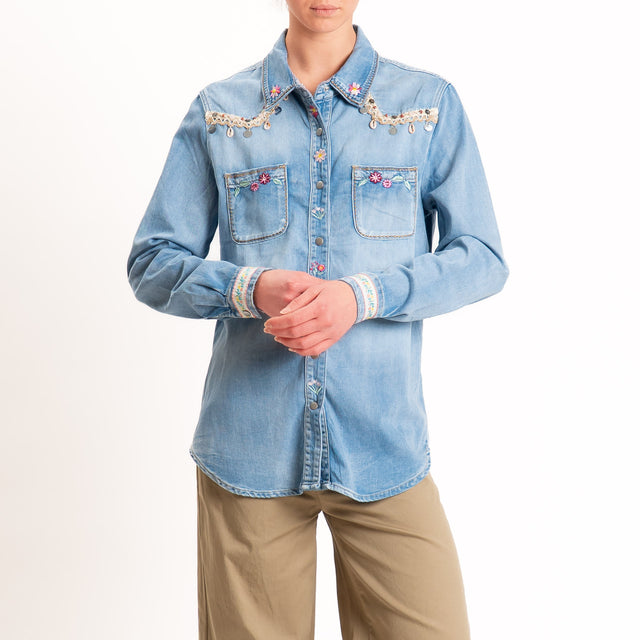 Souvenir-Camicia jeans ricamato con dettagli - denim