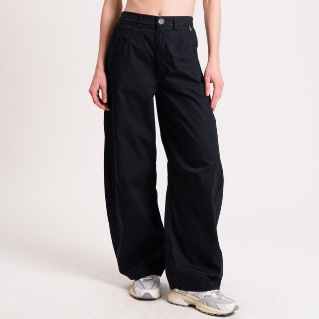 Souvenir-Pantalone GAYA barrel elastico dietro - nero
