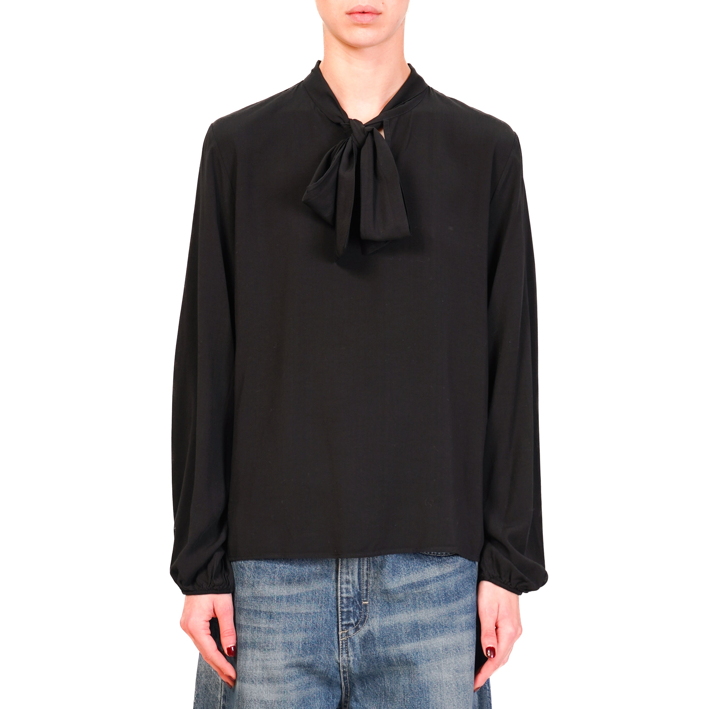 Camicia con fiocco nero hotsell