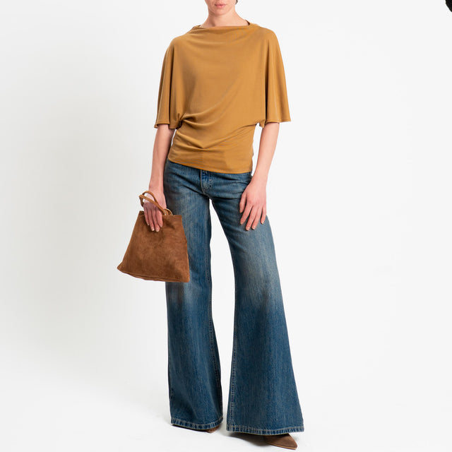 Souvenir-Blusa manica scesa con riprese laterali - biscotto