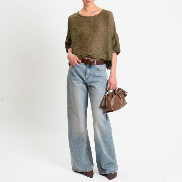 Souvenir-Blusa goffrata lyocell con spacchi laterali - militare