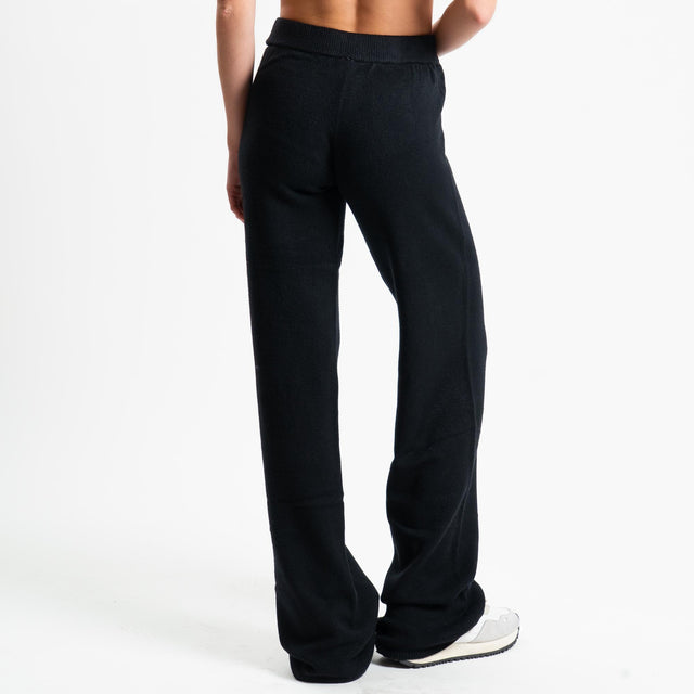 Tensione in-Completo maglia collo montato + pantalone - nero