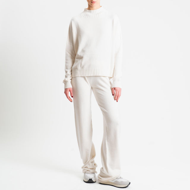 Tensione in-Completo maglia collo montato + pantalone - crema