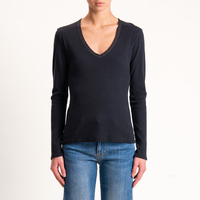 Tensione in-T-shirt scollo v a costine maniche lunghe - nero