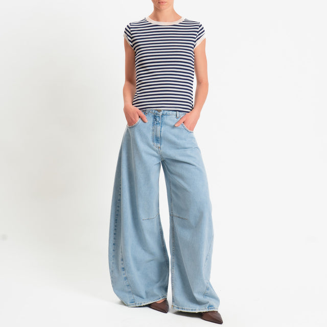 Tensione in-T-shirt costine a righe - panna/blu
