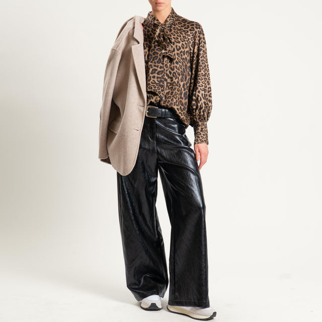 Tensione in-Pantalone GIUSI similpelle invecchiata - nero