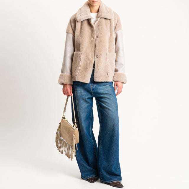 Tensione in-Ecomontone - sand