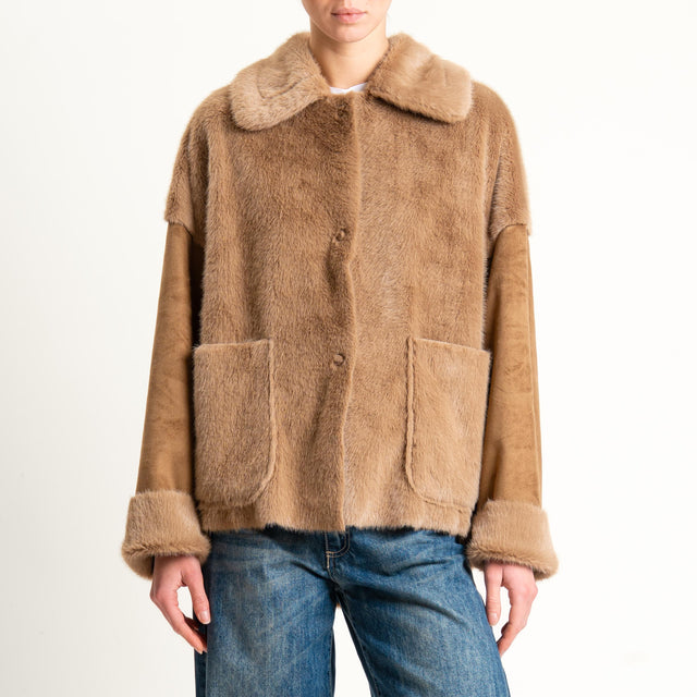 Tensione in-Ecomontone - cammello