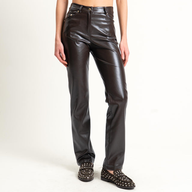 Tensione in-Pantalone similpelle cinque tasche - moro